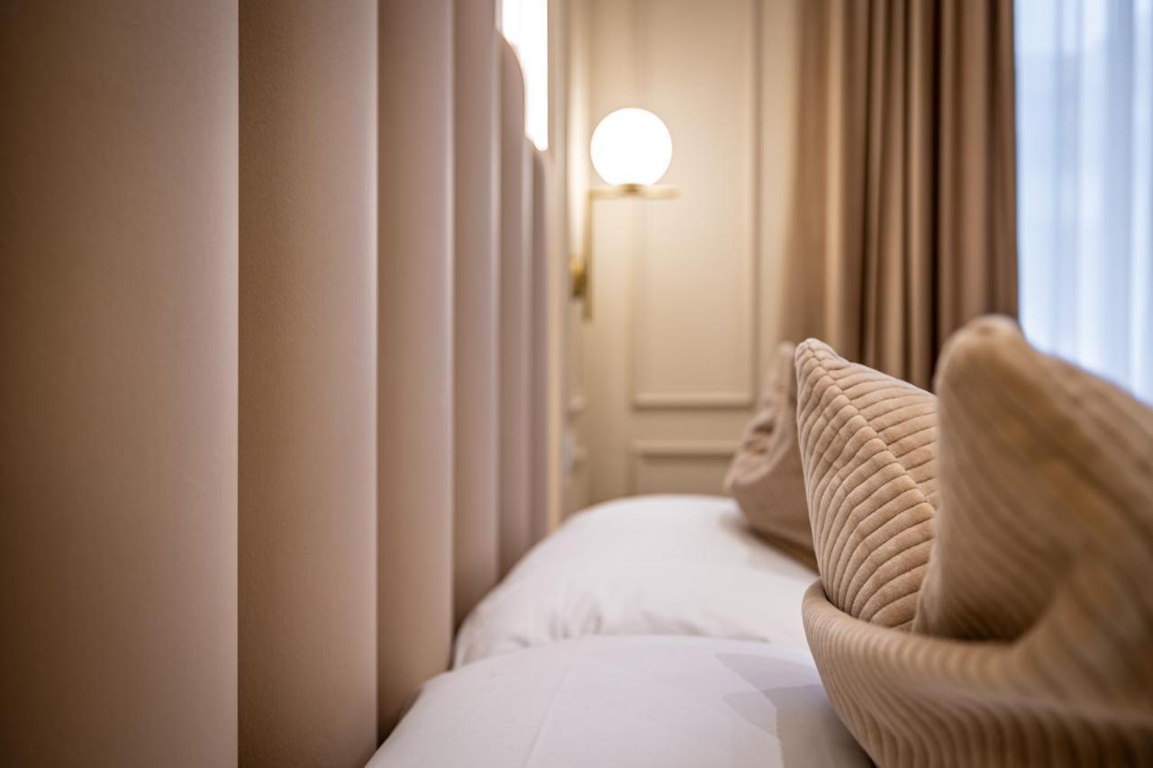 Hotel Emma Small Luxury Hotel Флоренція Екстер'єр фото